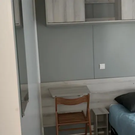 Mobilhome 8 Personnes 4 Etoiles - La Carabasse Κάμπινγκ *